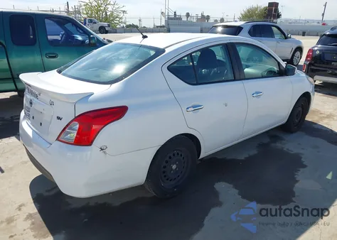 2018 Nissan Versa 1.6 Sv z USA, uszkodzony, nr VIN 3N1CN7AP2JL845927
